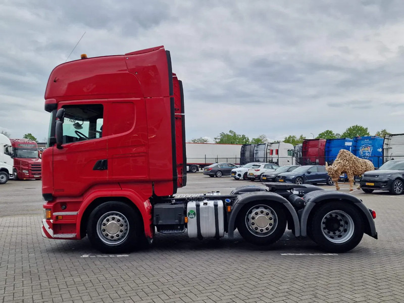 Scania R580 V8 Topline 6x2/4 MLB - Retarder - Full air - Steering axle - 2x tank - Камион влекач: слика 4 Scania R580 V8 Topline 6x2/4 MLB - Retarder - Full air - Steering axle - 2x tank - Камион влекач: слика 4