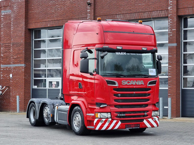 Scania R580 V8 Topline 6x2/4 MLB - Retarder - Full air - Steering axle - 2x tank - Камион влекач: слика 1 Scania R580 V8 Topline 6x2/4 MLB - Retarder - Full air - Steering axle - 2x tank - Камион влекач: слика 1
