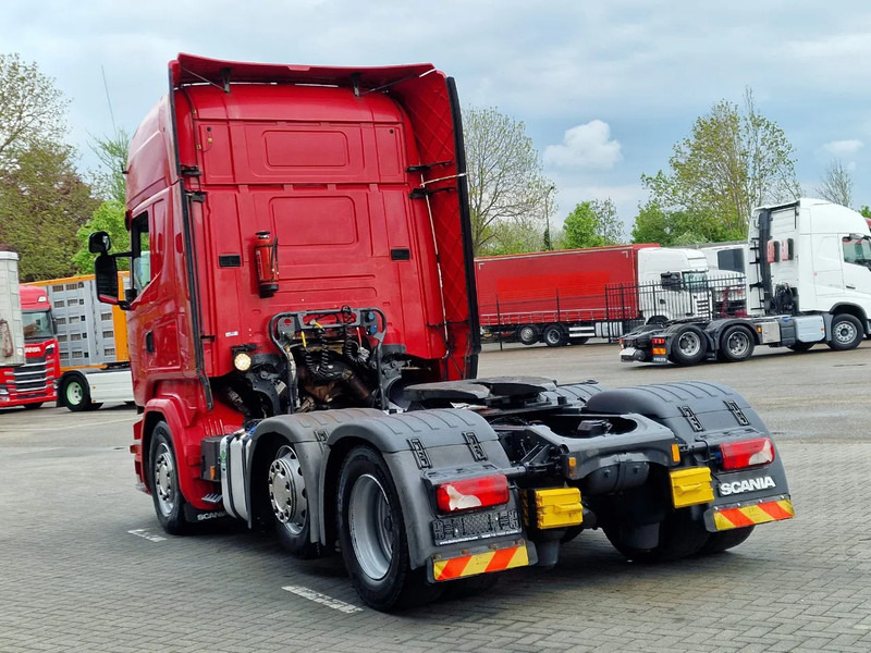 Scania R580 V8 Topline 6x2/4 MLB - Retarder - Full air - Steering axle - 2x tank - Камион влекач: слика 5 Scania R580 V8 Topline 6x2/4 MLB - Retarder - Full air - Steering axle - 2x tank - Камион влекач: слика 5