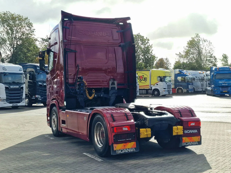 Scania S500 NGS Highline 4x2 - Retarder - Night clima - Full air - Custom interior - Full spoiler - 2 tank - Камион влекач: слика 5 Scania S500 NGS Highline 4x2 - Retarder - Night clima - Full air - Custom interior - Full spoiler - 2 tank - Камион влекач: слика 5