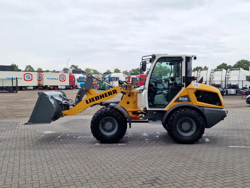 Liebherr L506 compact - New - Bucket + pallet forks - 46 KW - Натоварувач на тркала: слика 4 Liebherr L506 compact - New - Bucket + pallet forks - 46 KW - Натоварувач на тркала: слика 4