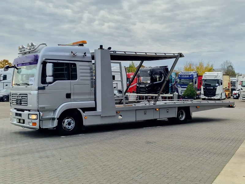 MAN TGL 12.240 4x2 Cartransporter - 12T - AS Tronic - Hydraulic deck - Sleeper cab - Автотранспортен камион: слика 5 MAN TGL 12.240 4x2 Cartransporter - 12T - AS Tronic - Hydraulic deck - Sleeper cab - Автотранспортен камион: слика 5