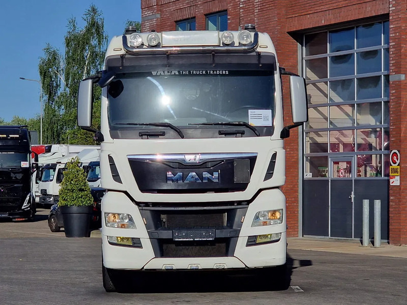 MAN TGX 32.560 8x4*4 - Cable system - Retarder - Euro 6 - Steering axle - - Камион со кабелски систем: слика 2 MAN TGX 32.560 8x4*4 - Cable system - Retarder - Euro 6 - Steering axle - - Камион со кабелски систем: слика 2