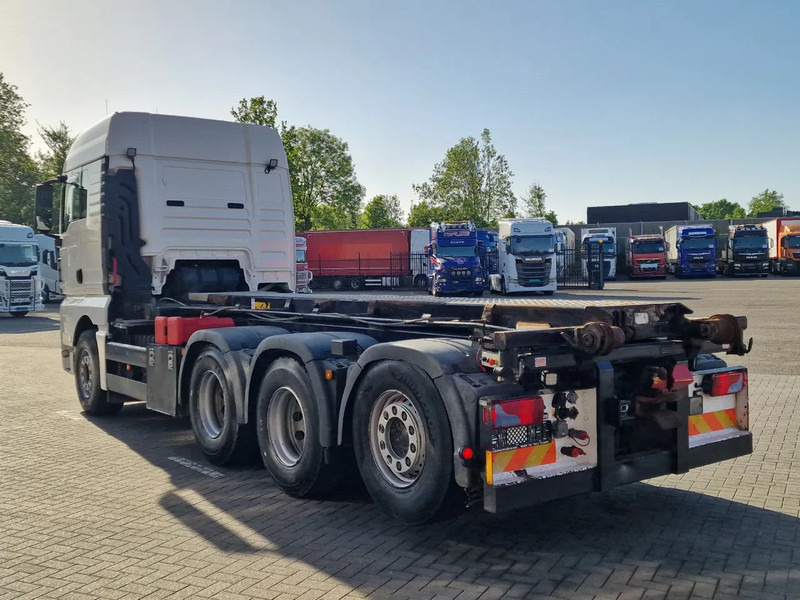 MAN TGX 32.560 8x4*4 - Cable system - Retarder - Euro 6 - Steering axle - - Камион со кабелски систем: слика 5 MAN TGX 32.560 8x4*4 - Cable system - Retarder - Euro 6 - Steering axle - - Камион со кабелски систем: слика 5