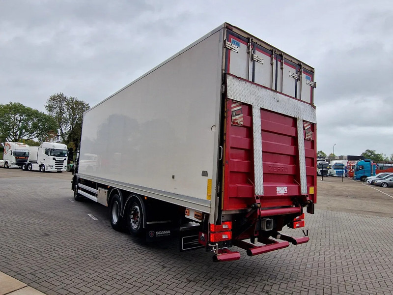 Scania P320 6x2*4 - Thermoking T-1200 R Frigo - Zepro Loadlift - Euro 6 - Steering axle - Full air - Изотермален камион: слика 5 Scania P320 6x2*4 - Thermoking T-1200 R Frigo - Zepro Loadlift - Euro 6 - Steering axle - Full air - Изотермален камион: слика 5
