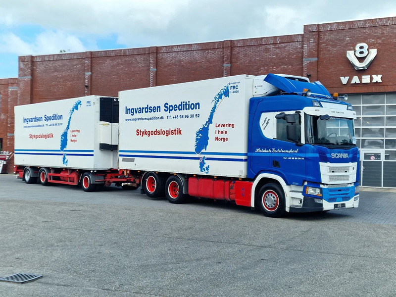 Scania R500 NGS B6X2NB / Trailer-Bygg 12-2004 / Frigobox Sidedoors / Rohrbahen / hooks - Камион ладилник: слика 1 Scania R500 NGS B6X2NB / Trailer-Bygg 12-2004 / Frigobox Sidedoors / Rohrbahen / hooks - Камион ладилник: слика 1