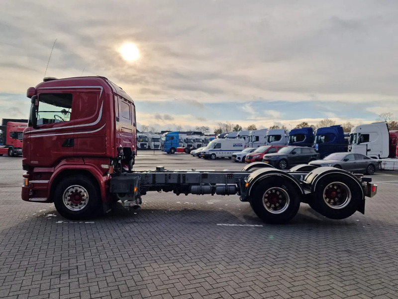Scania R520 V8 6x2 Chassis - 4.50 WB - Euro 6 - Full air - Камион со кабинска шасија: слика 5 Scania R520 V8 6x2 Chassis - 4.50 WB - Euro 6 - Full air - Камион со кабинска шасија: слика 5