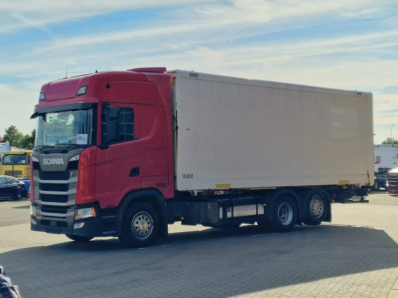 Scania S500 NGS Highline 6x2 - BDF - Full air - Loadlift - Box - Navi - Retarder - Транспортер на контејнер/ Камион со променливо тело: слика 3 Scania S500 NGS Highline 6x2 - BDF - Full air - Loadlift - Box - Navi - Retarder - Транспортер на контејнер/ Камион со променливо тело: слика 3