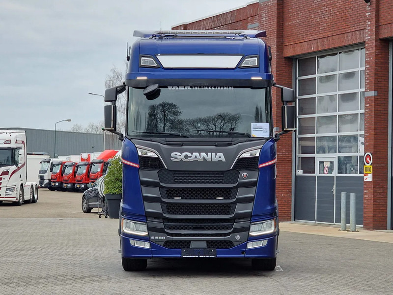 Scania S580 V8 NGS Highline 6x2*4 - Side loader Container - Full air - Steering axle - Retarder - Камион за подигање контејнери: слика 3 Scania S580 V8 NGS Highline 6x2*4 - Side loader Container - Full air - Steering axle - Retarder - Камион за подигање контејнери: слика 3