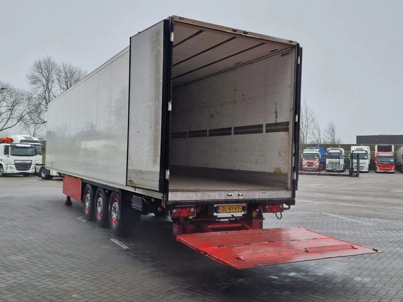 Изотермална полуприколка Schmitz Cargobull SCB*S3B Thermoking SLX400e Frigo - Zepro loadlift - Pallet box - APK/TUV: 27-12-2025: слика 6