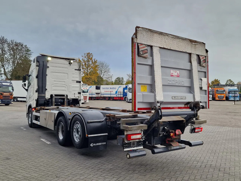Volvo FH 13.540 Globetrotter 6x2 - BDF - Loadlift - Full air - I parkcool - 4.80 WB - Транспортер на контејнер/ Камион со променливо тело: слика 5 Volvo FH 13.540 Globetrotter 6x2 - BDF - Loadlift - Full air - I parkcool - 4.80 WB - Транспортер на контејнер/ Камион со променливо тело: слика 5