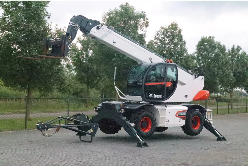 Bobcat TR 50.250 | JIB WINCH | FORKS | ELECTRICALLY OPERABLE 380V - Телескопски ракувач: слика 2 Bobcat TR 50.250 | JIB WINCH | FORKS | ELECTRICALLY OPERABLE 380V - Телескопски ракувач: слика 2