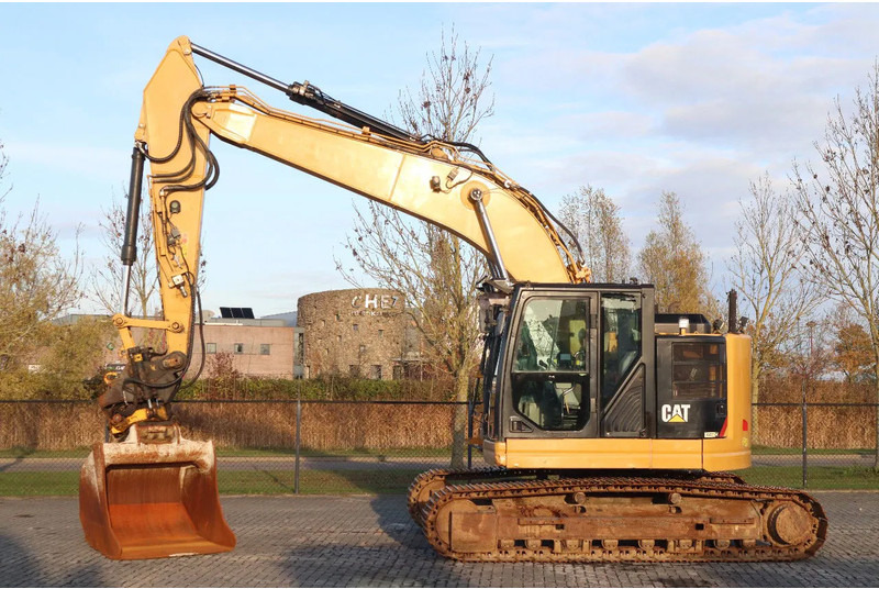 Caterpillar 325 F LCR | ROTOTILT | BUCKET | GPS PREPARED - Багер гасеничар: слика 1 Caterpillar 325 F LCR | ROTOTILT | BUCKET | GPS PREPARED - Багер гасеничар: слика 1