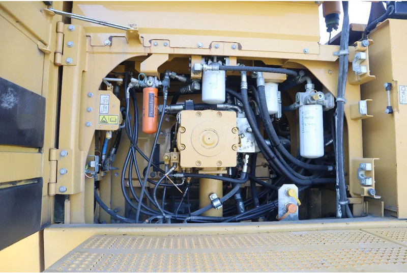 Лизинг на Caterpillar 374 FL | BUCKET | QUICK COUPLER | AIRCO Caterpillar 374 FL | BUCKET | QUICK COUPLER | AIRCO: слика 13