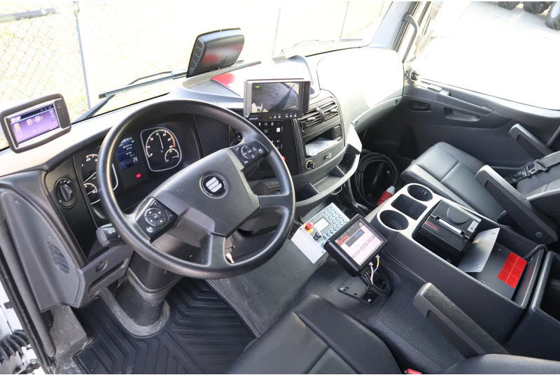 Камион за ѓубре EMOSS ATEGO 1313 | FULL ELECTRIC | GEESINK | EXCELLENT CONDITION: слика 15 Камион за ѓубре EMOSS ATEGO 1313 | FULL ELECTRIC | GEESINK | EXCELLENT CONDITION: слика 15