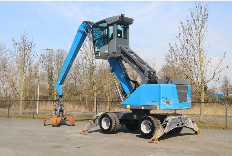 Fuchs MHL 320 | PEEL GRAB | UMSCHLAG | GOOD TIRES - Справувач со отпад/ Индустрија: слика 3 Fuchs MHL 320 | PEEL GRAB | UMSCHLAG | GOOD TIRES - Справувач со отпад/ Индустрија: слика 3