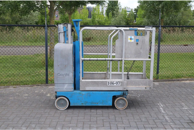 Genie GR-12 | 5.45 METER | 227 KG | MULTIPLE UNITS - Дигачка платформа: слика 4 Genie GR-12 | 5.45 METER | 227 KG | MULTIPLE UNITS - Дигачка платформа: слика 4