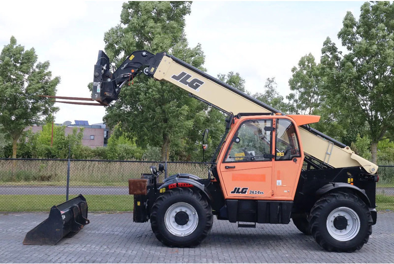 JLG 3614 RS | HYDR. FORKS | BUCKET | LOW HOURS - Телескопски ракувач: слика 1 JLG 3614 RS | HYDR. FORKS | BUCKET | LOW HOURS - Телескопски ракувач: слика 1
