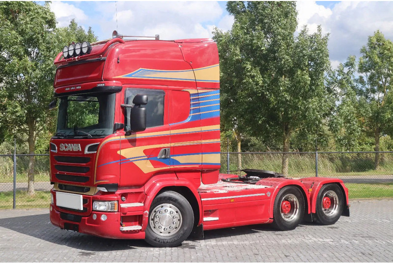 Scania R580 V8 | 6X4 | HYDRAULICS | RETARDER | 85 TON | BIG AXLES | EURO 6 - Камион влекач: слика 1 Scania R580 V8 | 6X4 | HYDRAULICS | RETARDER | 85 TON | BIG AXLES | EURO 6 - Камион влекач: слика 1