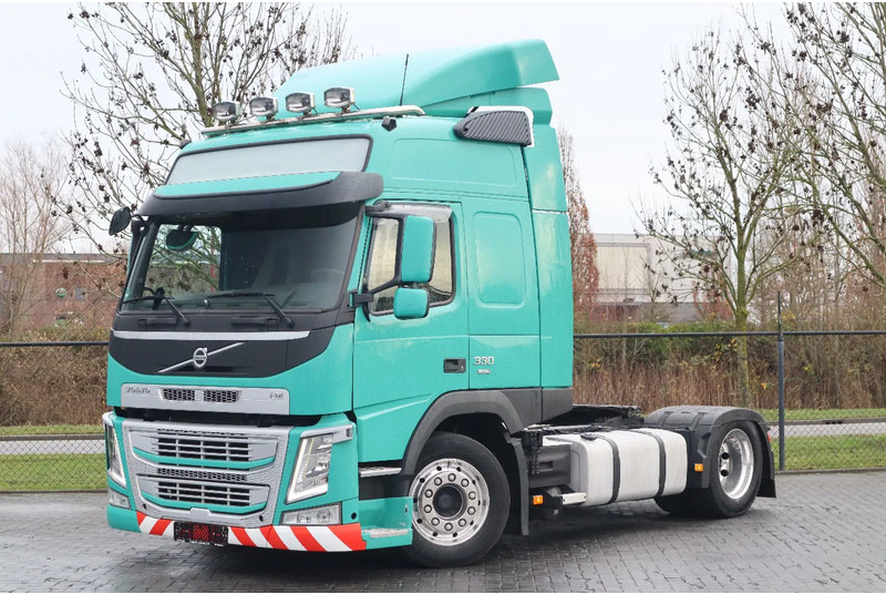 Volvo FM 330 | 4X2 | 275.000 KM ! | XLOW / LOW DECK - Камион влекач: слика 1 Volvo FM 330 | 4X2 | 275.000 KM ! | XLOW / LOW DECK - Камион влекач: слика 1