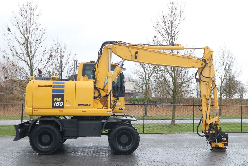 Komatsu PW 160-10 | ROTOTILT | NEW TIRES - Багер на тркала: слика 4 Komatsu PW 160-10 | ROTOTILT | NEW TIRES - Багер на тркала: слика 4