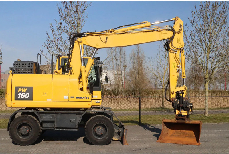 Komatsu PW160-11 | ENGCON TILTROTATOR | BUCKET | TRAILER HYDR. - Багер на тркала: слика 4 Komatsu PW160-11 | ENGCON TILTROTATOR | BUCKET | TRAILER HYDR. - Багер на тркала: слика 4