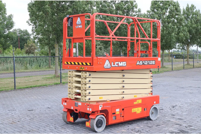 LGMG AS1212E | 14 METER | 320 KG | GS-4047 | ERT4769 - Кревач ножица: слика 3 LGMG AS1212E | 14 METER | 320 KG | GS-4047 | ERT4769 - Кревач ножица: слика 3