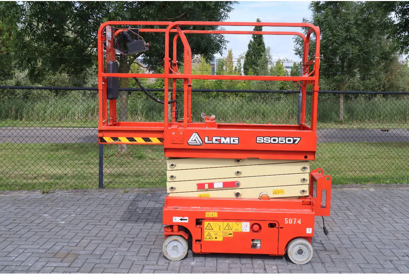 LGMG SS0507 | 6.3 METER | 230 KG | GS-1330 | ES1330 - Кревач ножица: слика 4 LGMG SS0507 | 6.3 METER | 230 KG | GS-1330 | ES1330 - Кревач ножица: слика 4