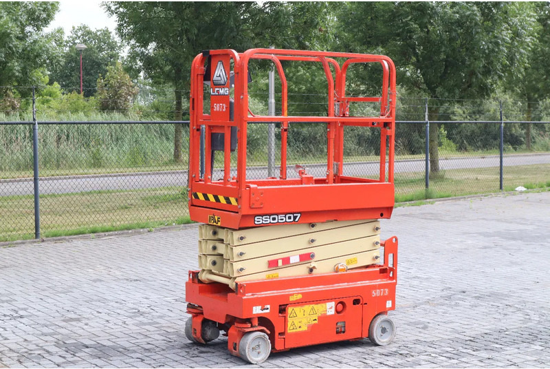 LGMG SS0507 | 6.3 METER | 230 KG | GS-1330 | ES1330 - Кревач ножица: слика 3 LGMG SS0507 | 6.3 METER | 230 KG | GS-1330 | ES1330 - Кревач ножица: слика 3