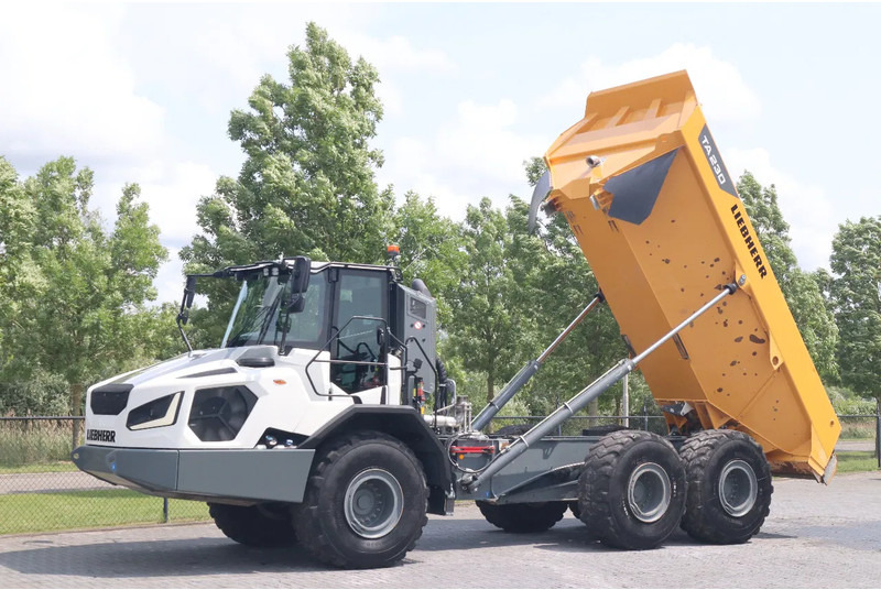 Liebherr TA230 | TAILGATE | GOOD CONDITION - Зглобен истоварувач: слика 2 Liebherr TA230 | TAILGATE | GOOD CONDITION - Зглобен истоварувач: слика 2