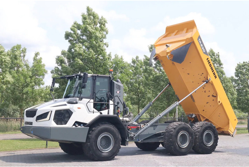 Liebherr TA230 | TAILGATE | GOOD CONDITION - Зглобен истоварувач: слика 2 Liebherr TA230 | TAILGATE | GOOD CONDITION - Зглобен истоварувач: слика 2