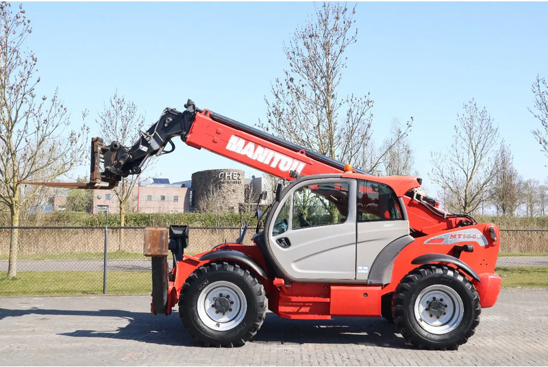 Manitou MT 1440 EASY | AIRCO | HYDR. FORKS - Телескопски ракувач: слика 1 Manitou MT 1440 EASY | AIRCO | HYDR. FORKS - Телескопски ракувач: слика 1