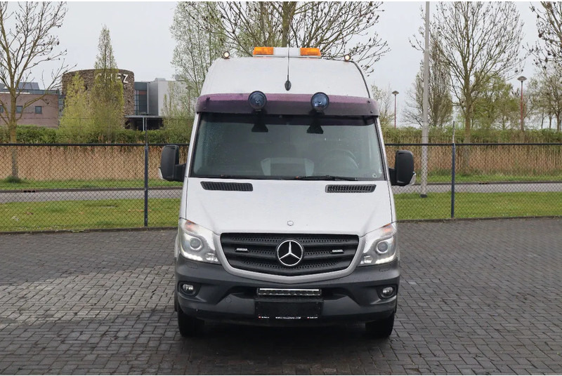 Mercedes-Benz Sprinter 516 | 4X2 | MOBILE WORKSHOP | WERKSTATT | SERVICE VAN - Комбе фургон: слика 2 Mercedes-Benz Sprinter 516 | 4X2 | MOBILE WORKSHOP | WERKSTATT | SERVICE VAN - Комбе фургон: слика 2