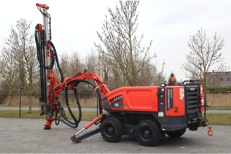 Sandvik 2 PIECES COMMANDO DC 300 RI S5 | ONLY 470 DRILLING HOURS - Машина за бушење: слика 3 Sandvik 2 PIECES COMMANDO DC 300 RI S5 | ONLY 470 DRILLING HOURS - Машина за бушење: слика 3