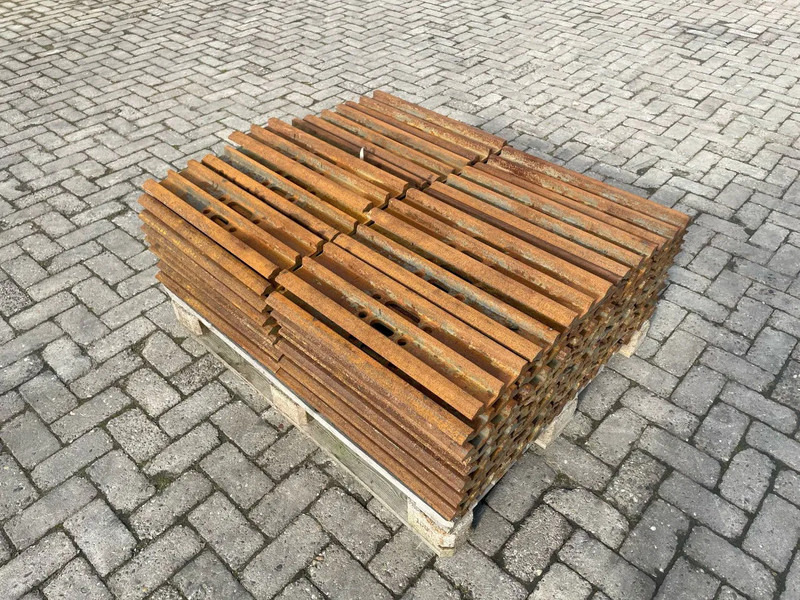 Volvo EC 250 E | DEMO | SHOES | PLATES | 60 CM | FAHRWERK - Рамка/ Шасија: слика 1 Volvo EC 250 E | DEMO | SHOES | PLATES | 60 CM | FAHRWERK - Рамка/ Шасија: слика 1