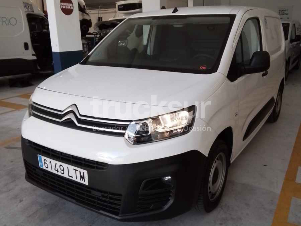 CITROEN BERLINGO IR - Комбе фургон: слика 1 CITROEN BERLINGO IR - Комбе фургон: слика 1