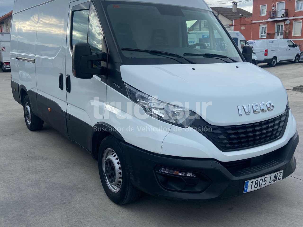 IVECO 35S14 12M3 - Комбе фургон: слика 2 IVECO 35S14 12M3 - Комбе фургон: слика 2