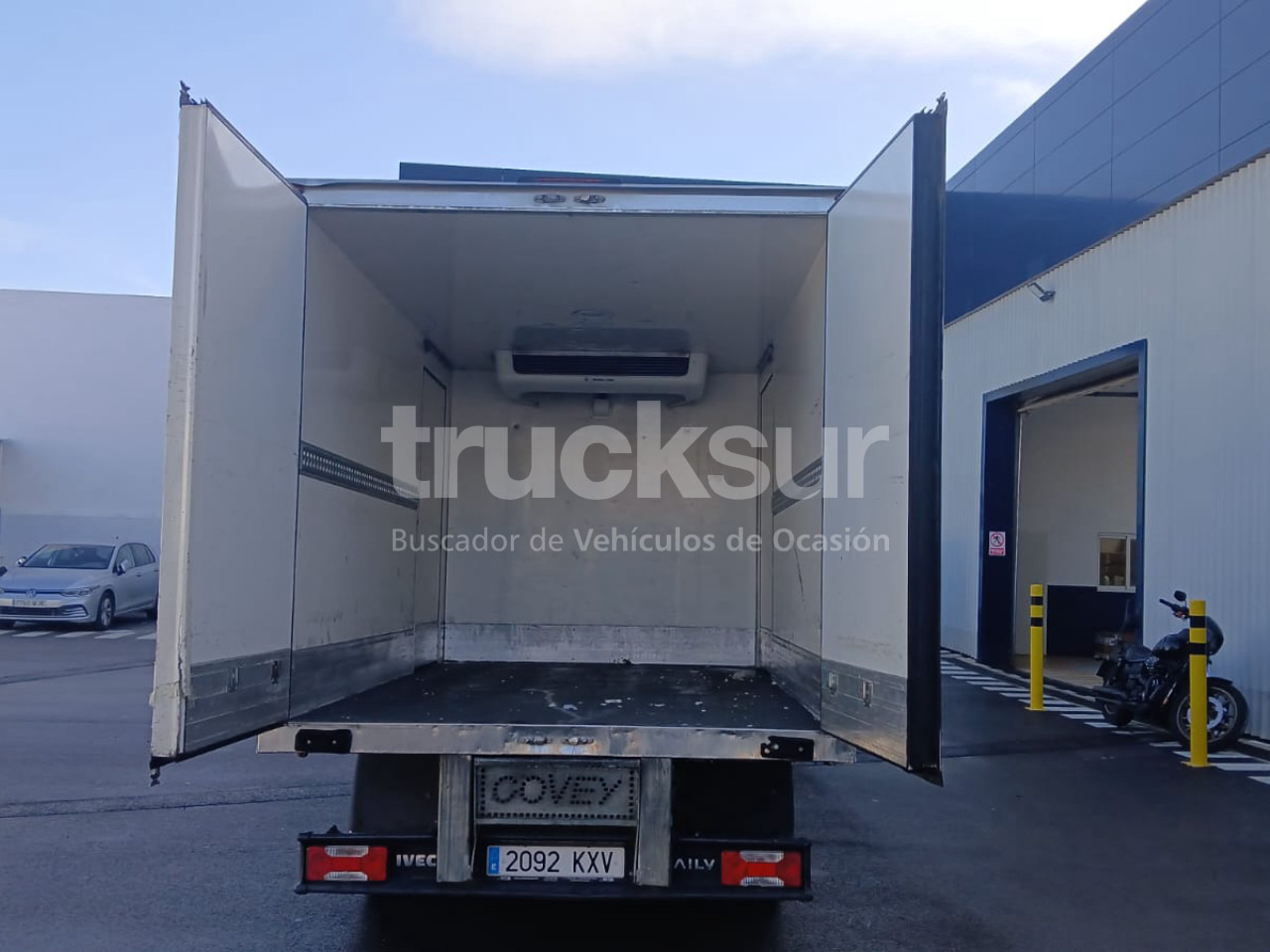 Комбе фургон IVECO DAILY 35C15 FRC-X: слика 6