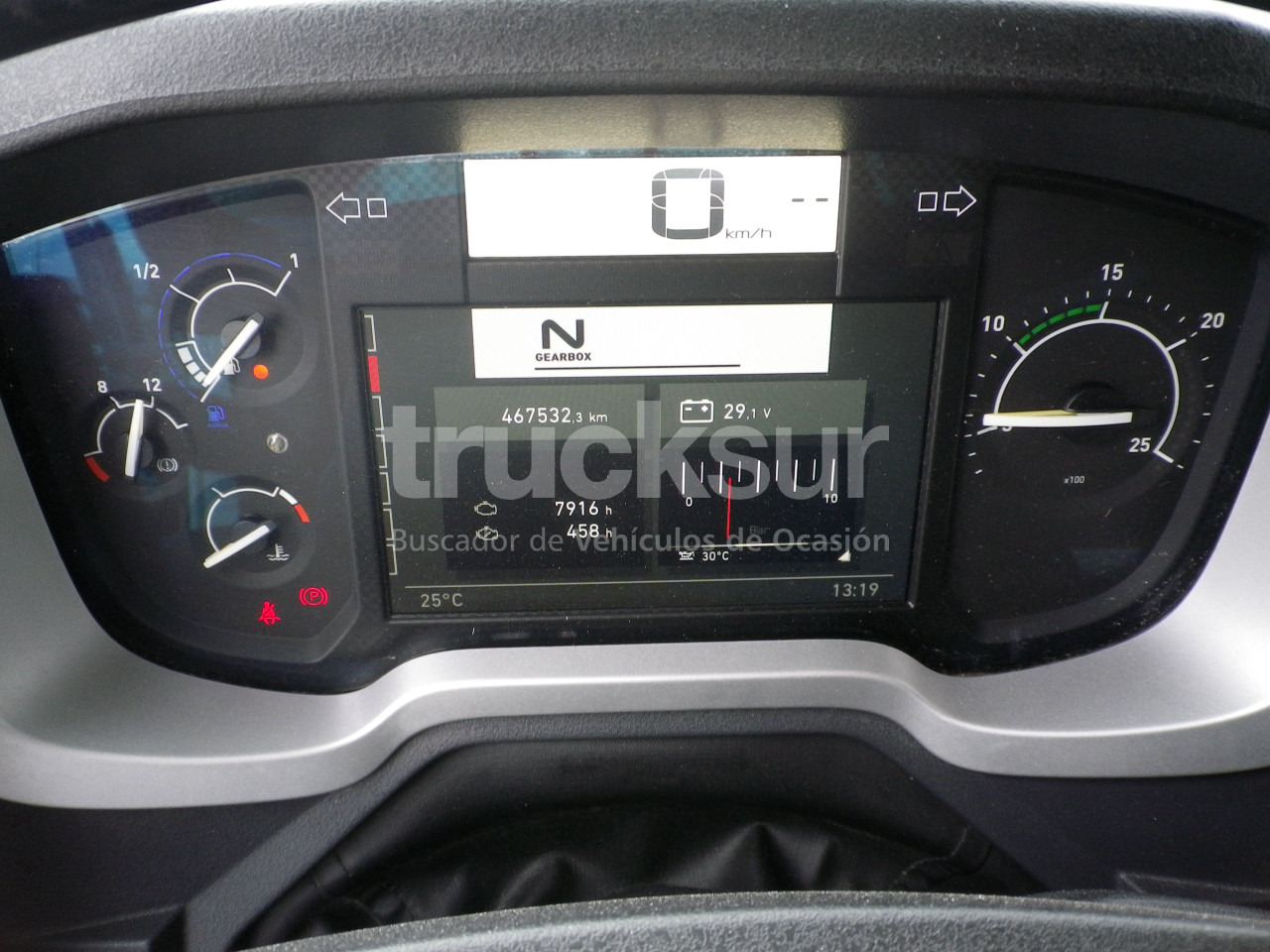 Камион влекач RENAULT T440 SLEEPER CAB: слика 8