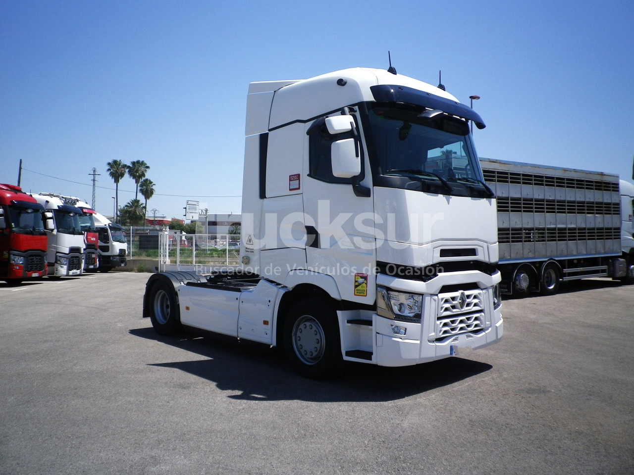 RENAULT T520 HIGH SLEEPER CAB - Камион влекач: слика 3 RENAULT T520 HIGH SLEEPER CAB - Камион влекач: слика 3