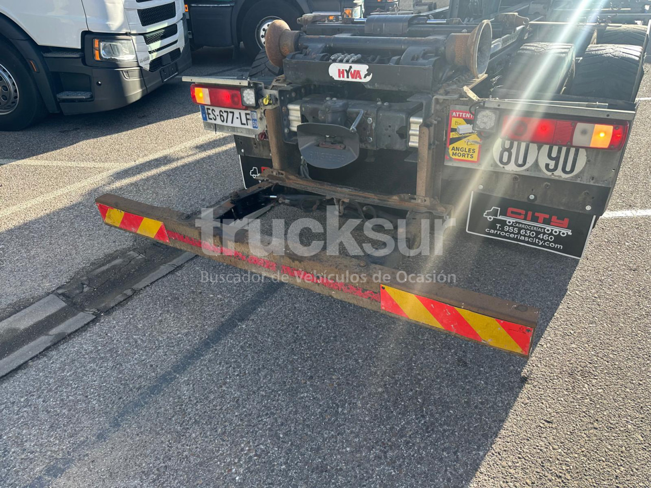 Камион со кука за подигање RENAULT C430.26  6X2: слика 19