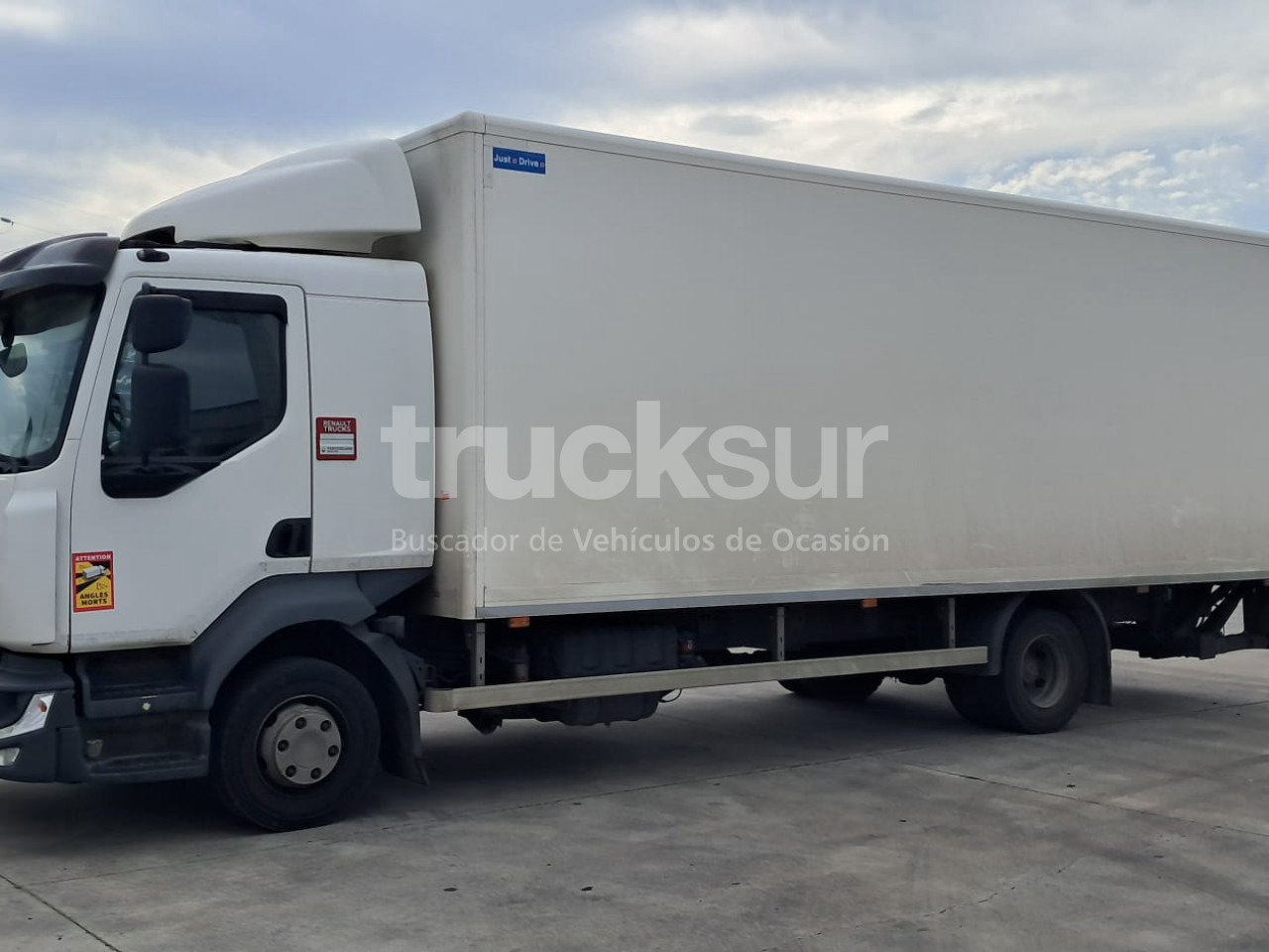 RENAULT D12.240 - Камион сандучар: слика 1 RENAULT D12.240 - Камион сандучар: слика 1