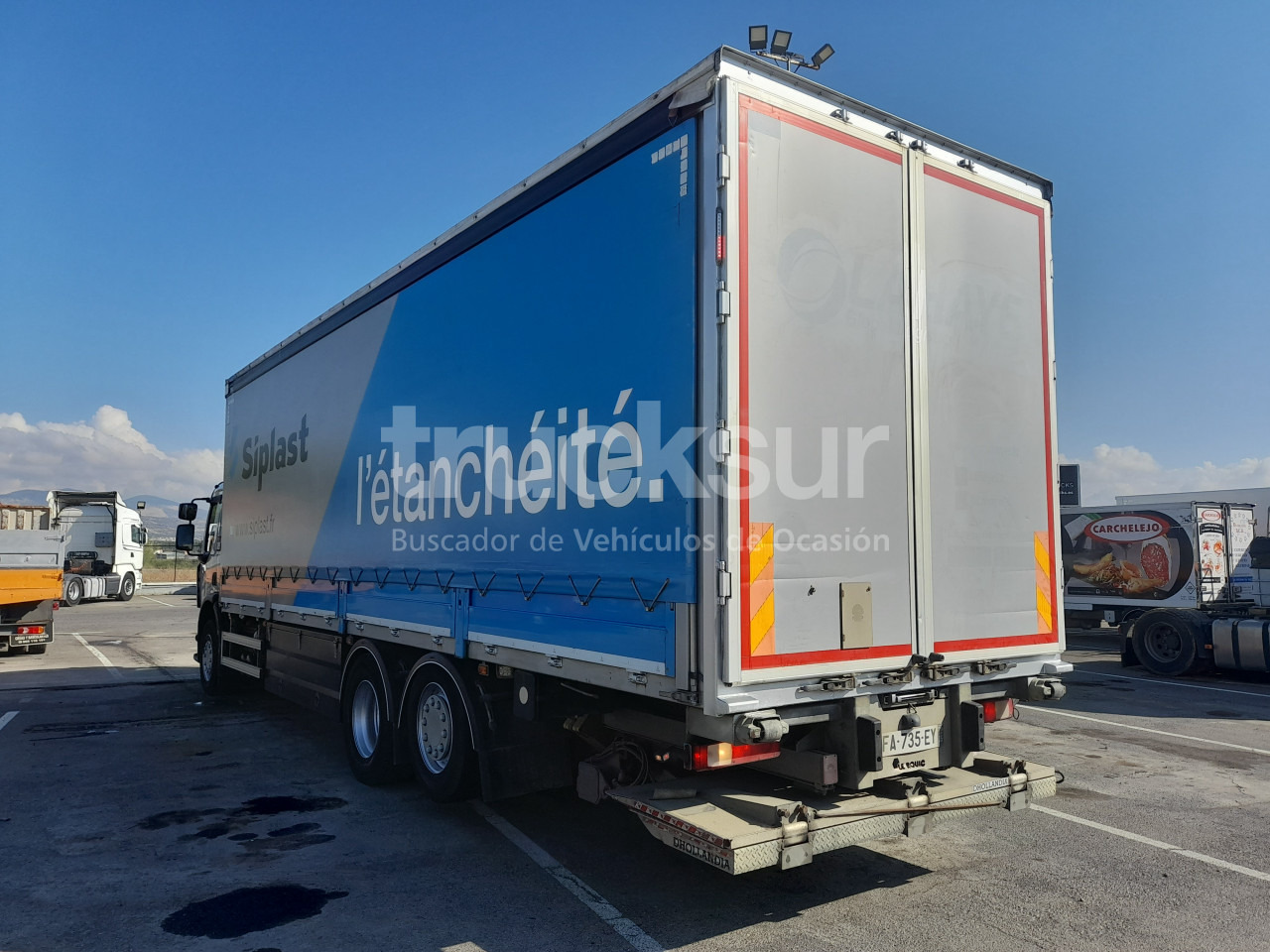 RENAULT D320.26 ejes 6x2*4 - Камион со церада: слика 4 RENAULT D320.26 ejes 6x2*4 - Камион со церада: слика 4