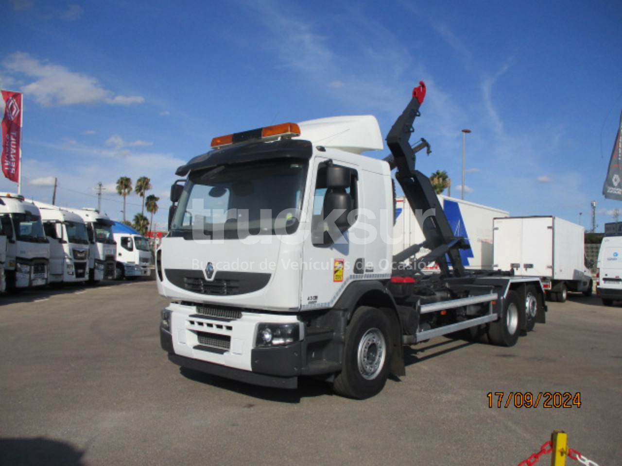 RENAULT PREMIUM 430.26 LANDER - Камион со кука за подигање: слика 1 RENAULT PREMIUM 430.26 LANDER - Камион со кука за подигање: слика 1