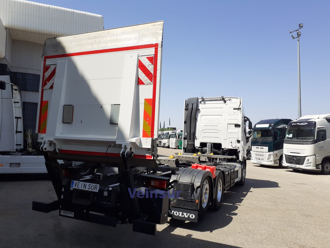 VOLVO FH4 I-SAVE - Камион: слика 3 VOLVO FH4 I-SAVE - Камион: слика 3