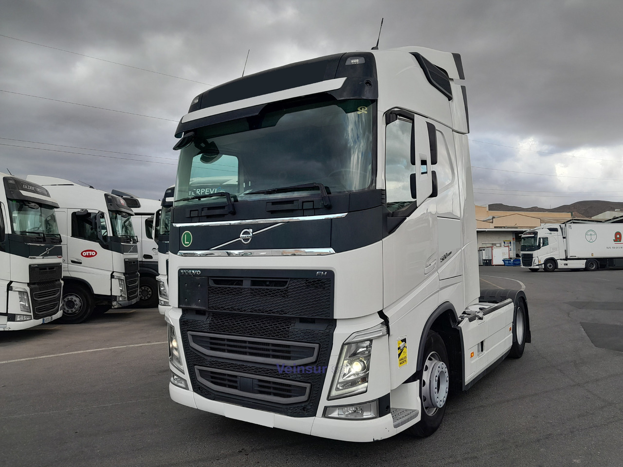 VOLVO FH4 I-SAVE - Камион влекач: слика 1 VOLVO FH4 I-SAVE - Камион влекач: слика 1