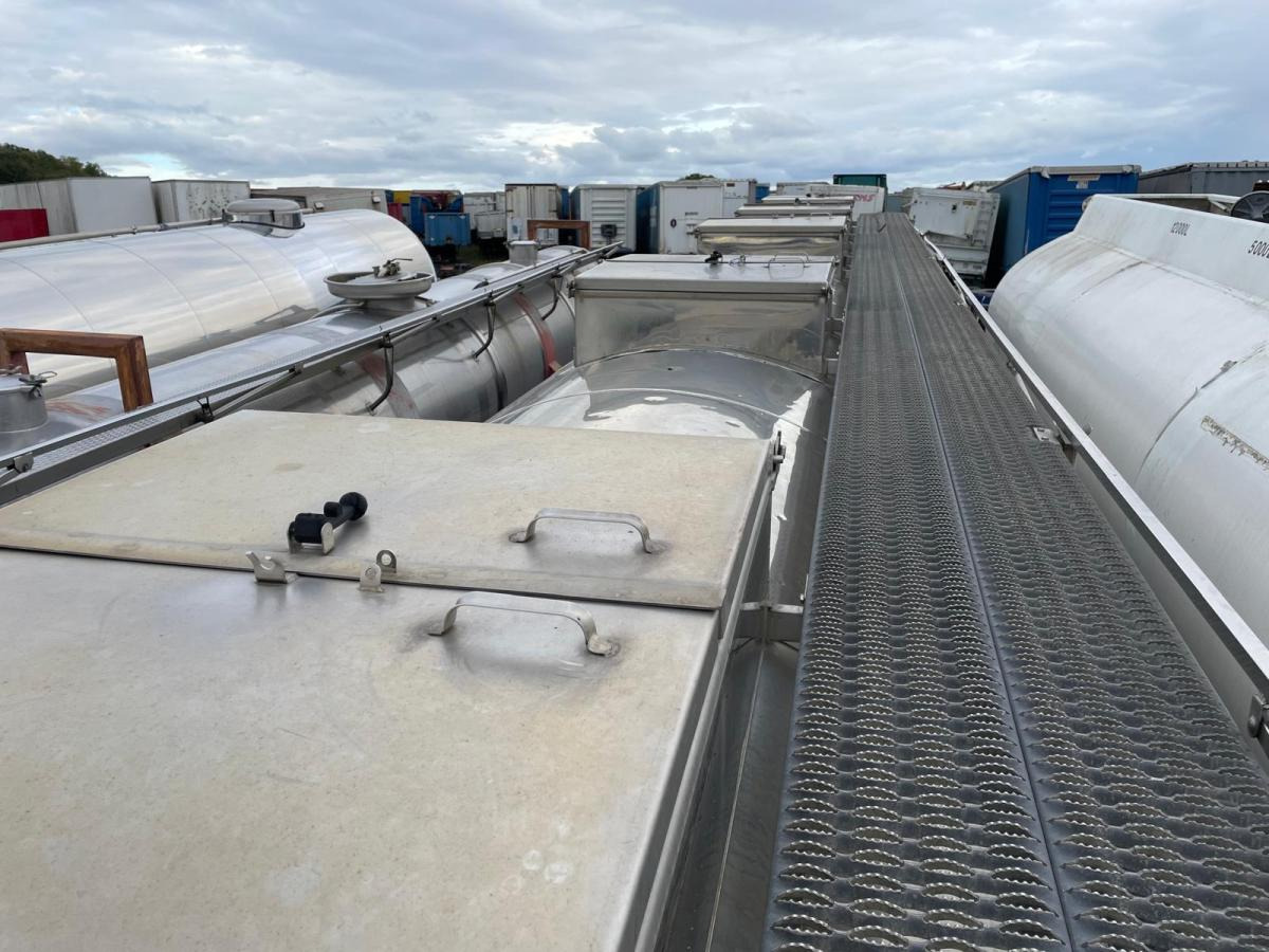 Полуприколка цистерна за транспорт на хемикалии Bsl: слика 9