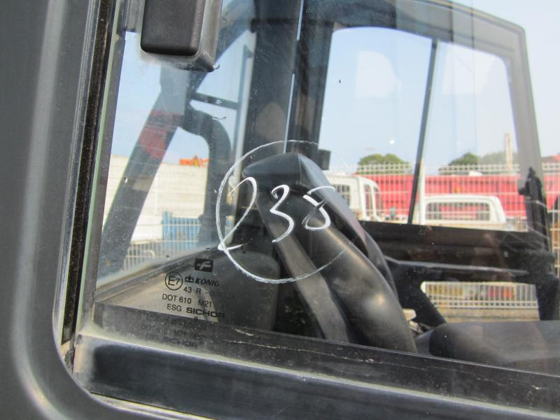 Fenwick H30 - Дизел вилушкар: слика 2 Fenwick H30 - Дизел вилушкар: слика 2