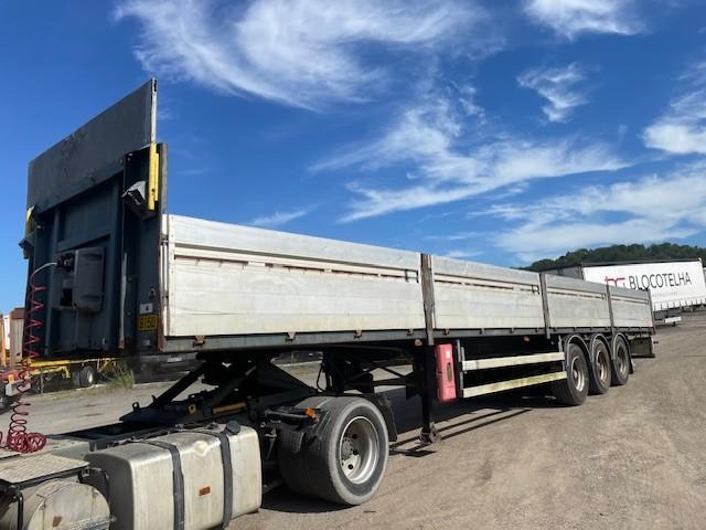 GT TRAILERS - Полуприколка платформа: слика 1 GT TRAILERS - Полуприколка платформа: слика 1