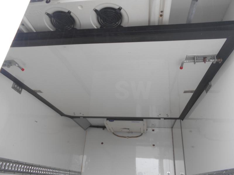 Комбе ладилник Iveco Daily 35C17: слика 7